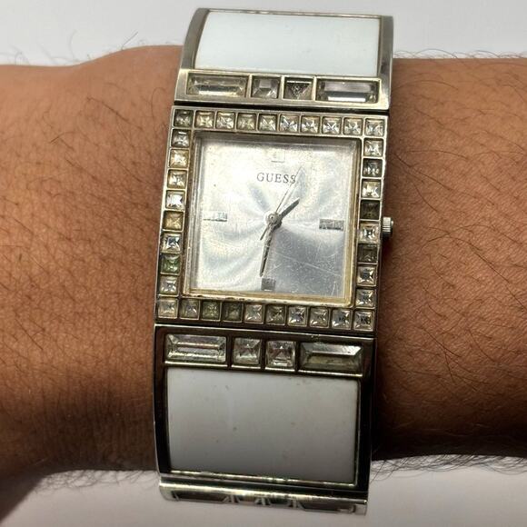 White Guess Watch - Picture 1 of 3